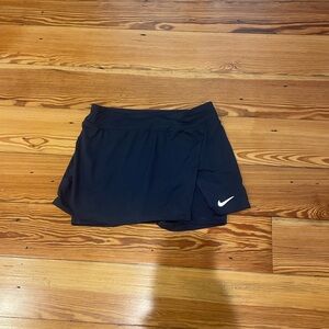 Navy blue nike tennis skirt size small!